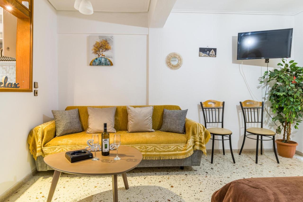 Loutraki Beach & Casino Condo Exteriör bild