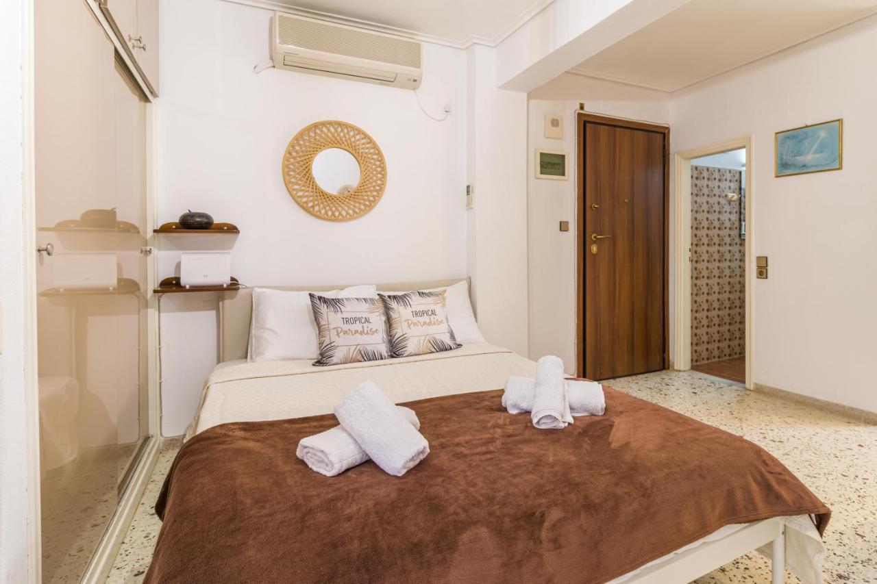 Loutraki Beach & Casino Condo Exteriör bild